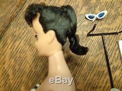 VINTAGE BRUNETTE #5 PONYTAIL BARBIE WithSTAND SHOES SUNGLASSES BOOK SWIMSUIT