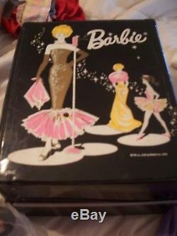 VINTAGE Brunette BUBBLECUT BARBIE Doll in Case withMidge & clothes circa 1960
