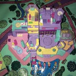 VINTAGE POLLY POCKET POLLYVILLE MANSION with box plus extras BLUEBIRD