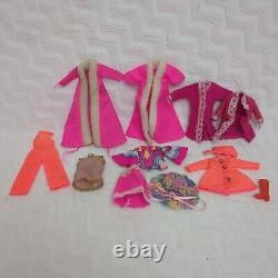 VTG 70s Topper Dawn Lot of 4 Dolls with Case & 30+ Pieces of Clothes TLC Read