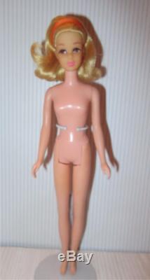 Vhtf Stunning! Vintage Barbie Blonde No Bangs Twist'n Turn Francie Nw552