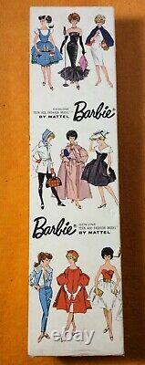 Vintage 1962 Mattel Barbie Teenage Fashion Model Doll In Original Box