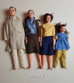 Vintage 1963 Remco DR. JOHN LITTLECHAP FAMILY 4 dolls with clothes on, no shoes