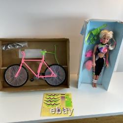 Vintage 1990 SINDY & Her Mountain BIKE doll W Box Cycling Biking MTB 90s Rare