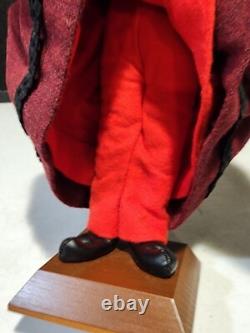 Vintage 1992 Simpich Character Dolls Grandma With Presents Caroler Doll 12
