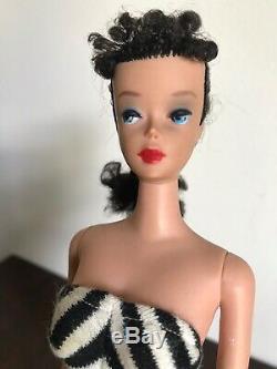 Vintage #4 Barbie Brunette Factory Braid With Box Stand Accessories
