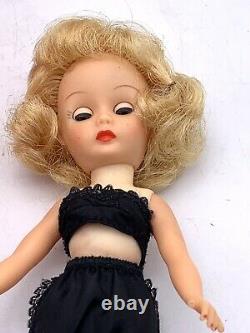 Vintage 8 Blonde Long Bob Little Miss Ginger With Original Box