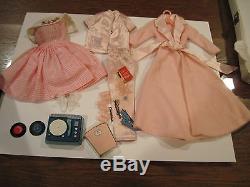 Vintage American Girl Barbie in case with 9 nice outfits
