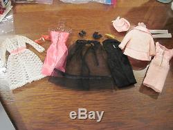 Vintage American Girl and Francie with case and many 1600 outfits and others