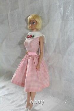 Vintage American girl Barbie doll dancing doll