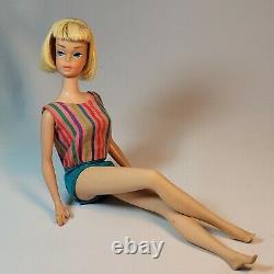 Vintage Barbie #1070 AMERICAN GIRL Blonde Bend Leg Original Swimsuit