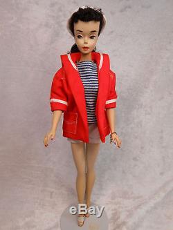 Vintage Barbie Brunette #3 wearing #963 Resort Set Complete & Excellent