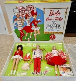 Vintage Barbie On Parade Gift Set In Box #1014 3 Dressed Dolls Nice! Vhtf