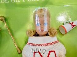 Vintage Barbie On Parade Gift Set In Box #1014 3 Dressed Dolls Nice! Vhtf
