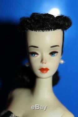 Vintage Barbie Ponytail # 3 Original no Retouches with box, stand and more