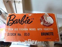 Vintage Barbie Ponytail brunette #3 with box 1959