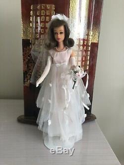 Vintage Barbie Rare Japanese Exclusive Francie Fr 2201 Wedding Set And Doll