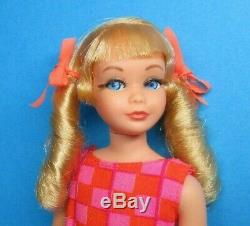 Vintage Barbie SKIPPER Doll TWIST'N TURN TNT SAUSAGE CURLS 1105 Swimsuit