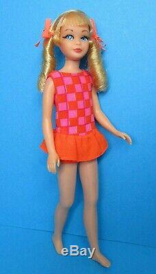 Vintage Barbie SKIPPER Doll TWIST'N TURN TNT SAUSAGE CURLS 1105 Swimsuit