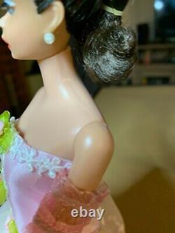 Vintage Barbie Swirl Ponytail 1964 Brunette