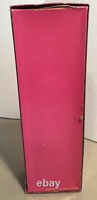 Vintage Barbie Teenage Fashion Model 1070 box, stand, head and two wigs ONLY