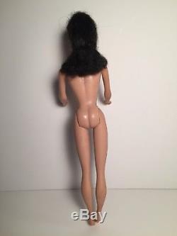 Vintage Beautiful Brunette Barbie PONYTAIL Doll with Case Clothes Extras