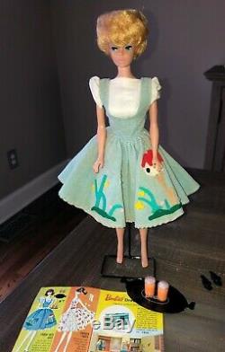 Vintage Bubblecut Barbie(1962) & Midge(1963)/red Case (1961)/ Plus Outfits