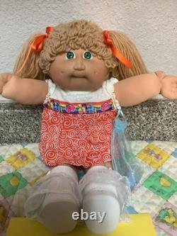 Vintage Cabbage Patch Kid Girl Second Edition Wheat Poodle Hair Green Eyes HM#2