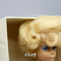 Vintage European Side part BubbleCut Barbie blonde 1965 MIB