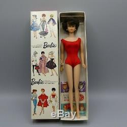 Vintage European Side part BubbleCut Barbie brunette 1965 MIB