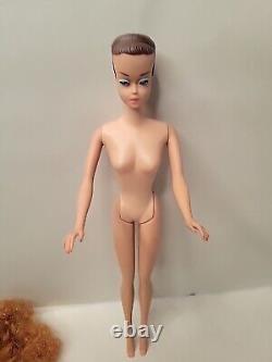 Vintage Fashion Queen Barbie Doll High Color Complete W Wig