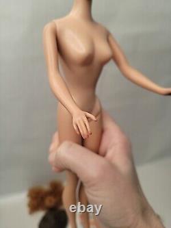 Vintage Fashion Queen Barbie Doll High Color Complete W Wig