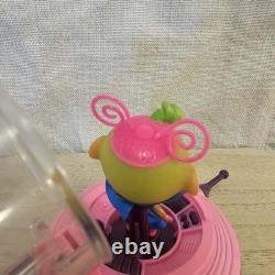 Vintage Liddle Kiddle Kozmic Kiddles Greenie Meanie Spaceship Mattel 1968