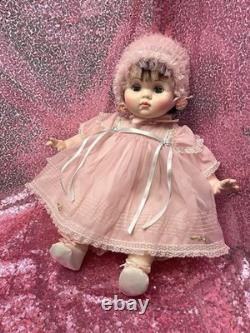 Vintage Madame Alexander Girl Doll 20 Tall