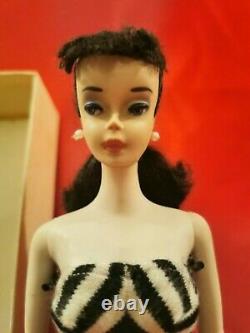 Vintage Mib #3 Brunette Ponytail Barbie With Rare Blue Eyeliner