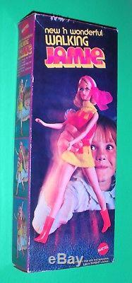 Vintage Mod 1970 SEARS Brunette Walking Jamie Barbie 1132 Japan TNT Era MIB Mint