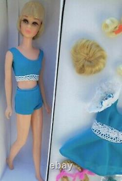 Vintage Platinum Blonde HAIR HAPPENIN'S Francie Doll Complete 2pc Swimsuit n Box