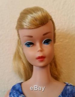 Vintage Swirl Ponytail Barbie doll with case and clothes