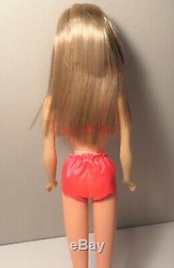 Vtg. Barbie Ash Blonde Twist N' Turn With Box Trade-In Program Beautiful! #1160