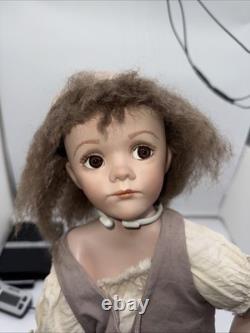 Vtg RARE Les Miserables Porcelain Doll Little Cosette #725