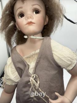 Vtg RARE Les Miserables Porcelain Doll Little Cosette #725 Vtg RARE Les Miserables Porcelain Doll Little Cosette #725