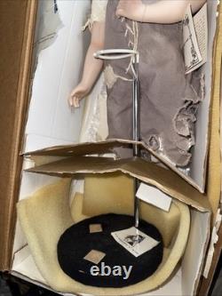 Vtg RARE Les Miserables Porcelain Doll Little Cosette #725